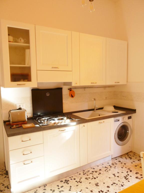 Termini Station Apartment Ai Due Cortili Presso Le Mura Aureliane Рим Екстериор снимка