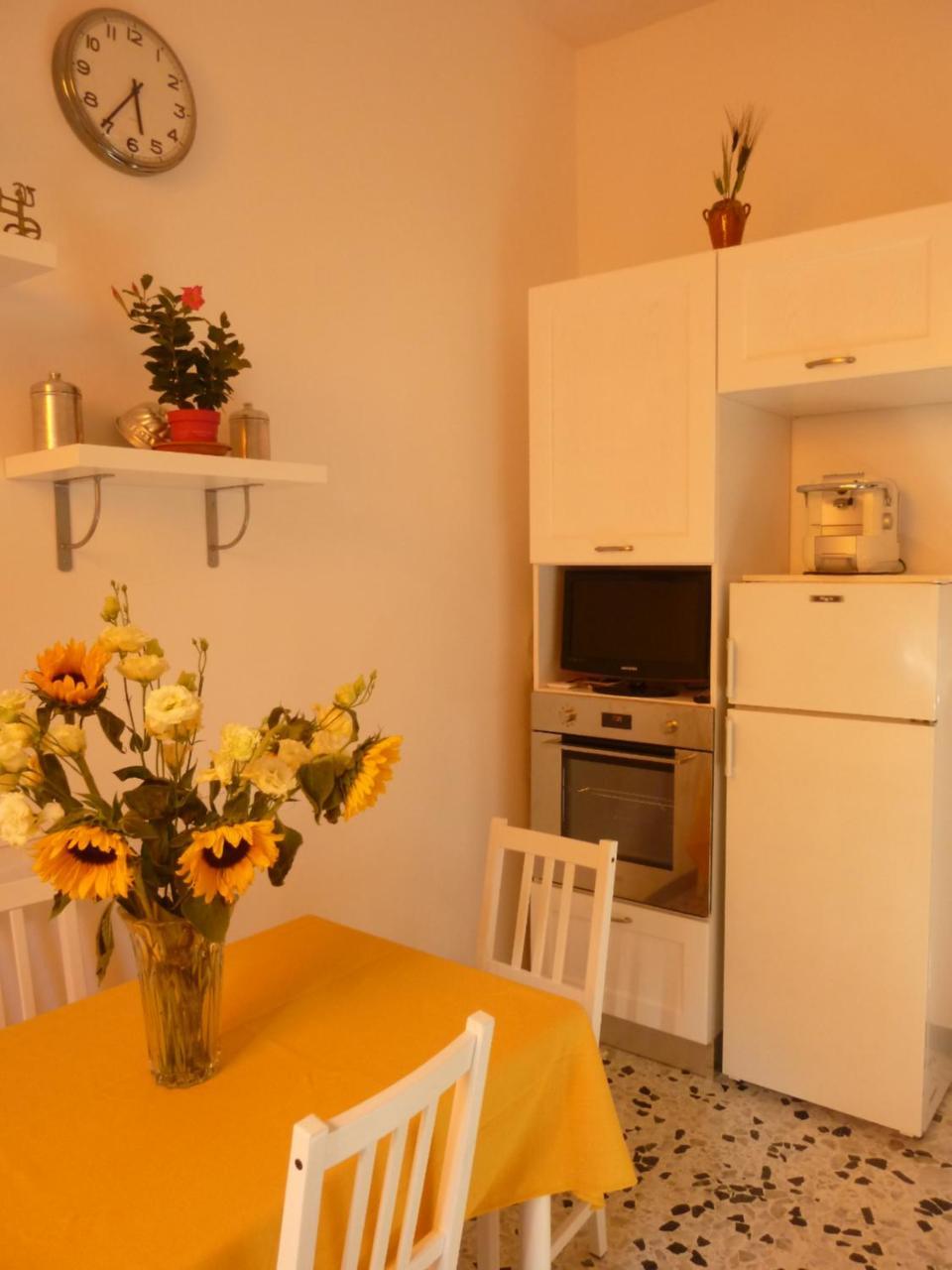Termini Station Apartment Ai Due Cortili Presso Le Mura Aureliane Рим Екстериор снимка